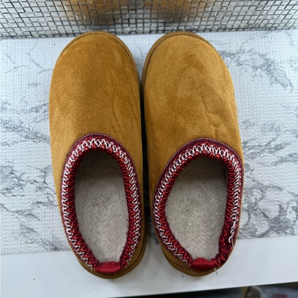 Booties - Picture 3 of 4